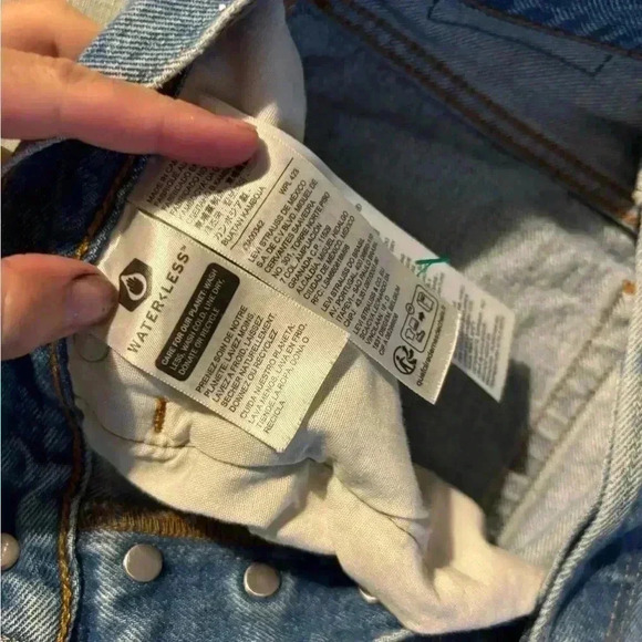 Vintage Levi 501 - Picture 2 of 14